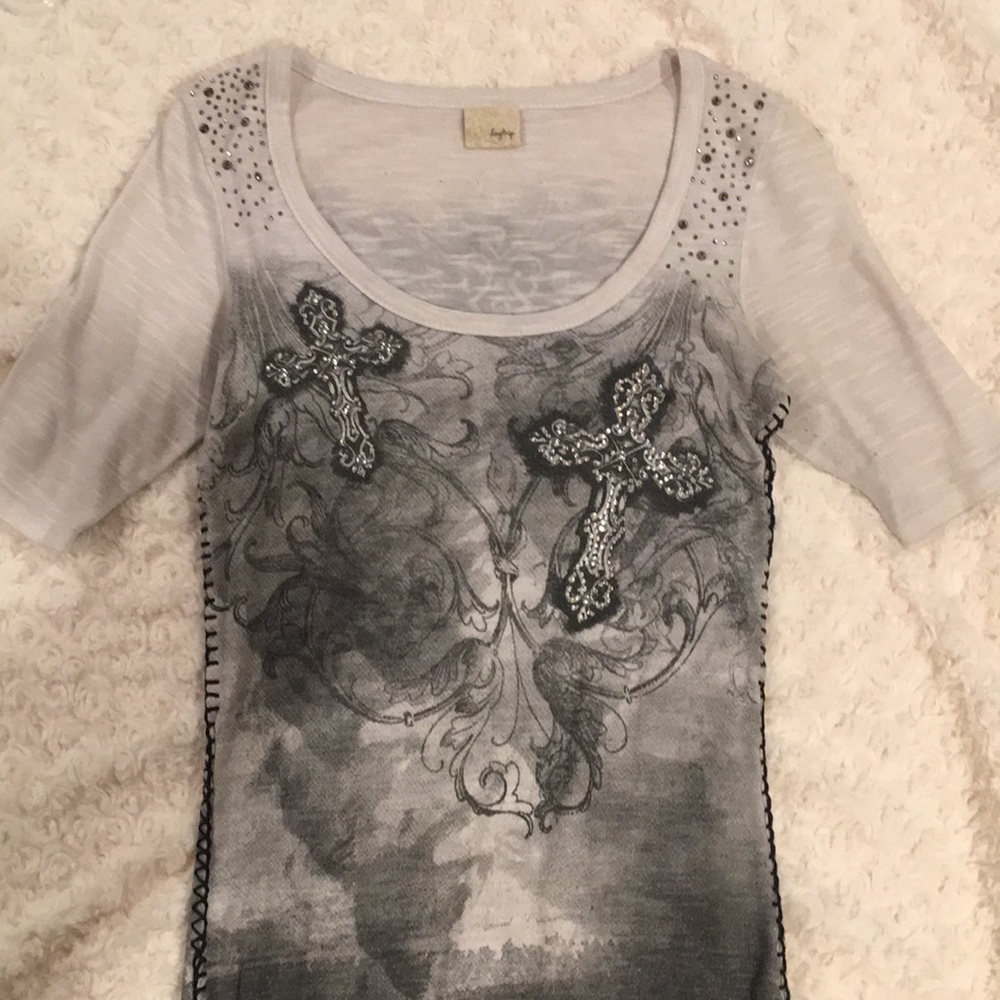 Buckle shirt